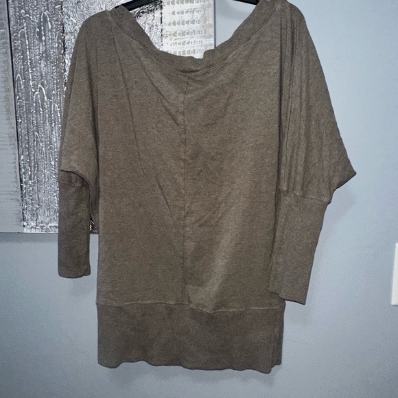 Weathered sweater - Picture 4 of 5